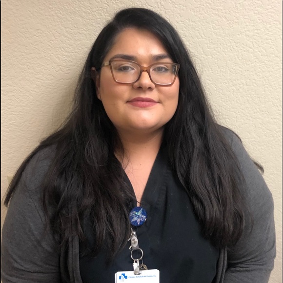 Meet your Posher, Raquel - Picture 1 of 1